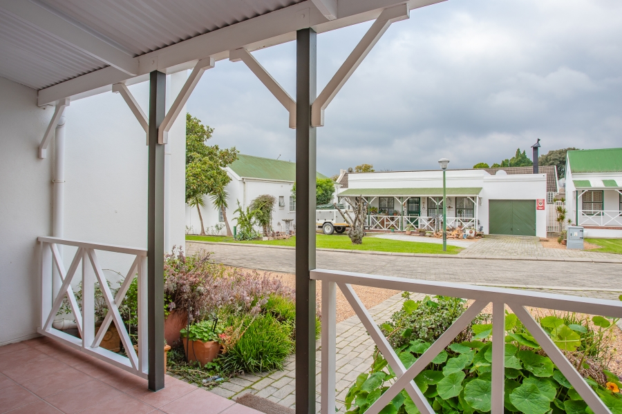 To Let 2 Bedroom Property for Rent in Bainskloof Western Cape